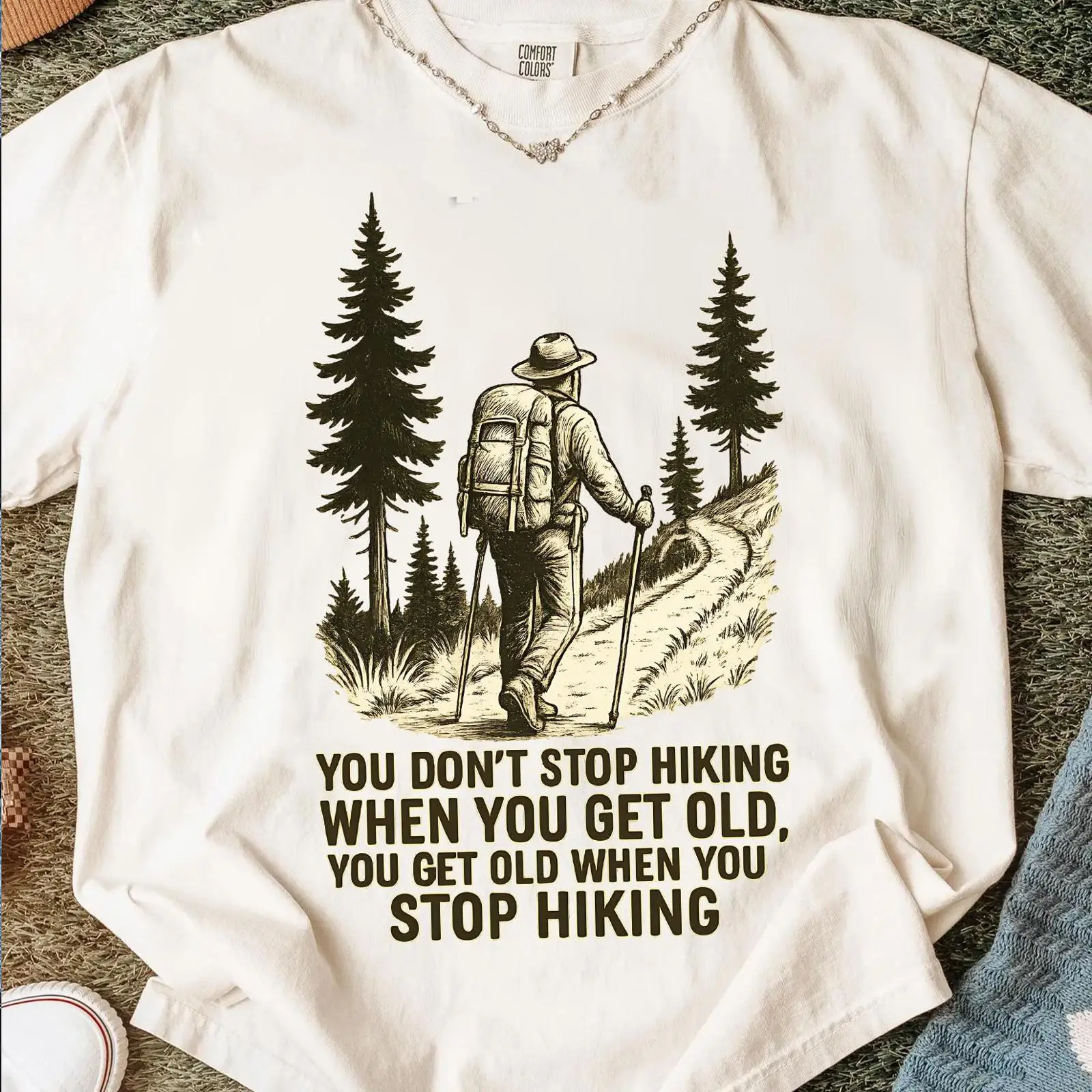 Outdoor Adventure Quotes - Je houdt niet op met wandelen