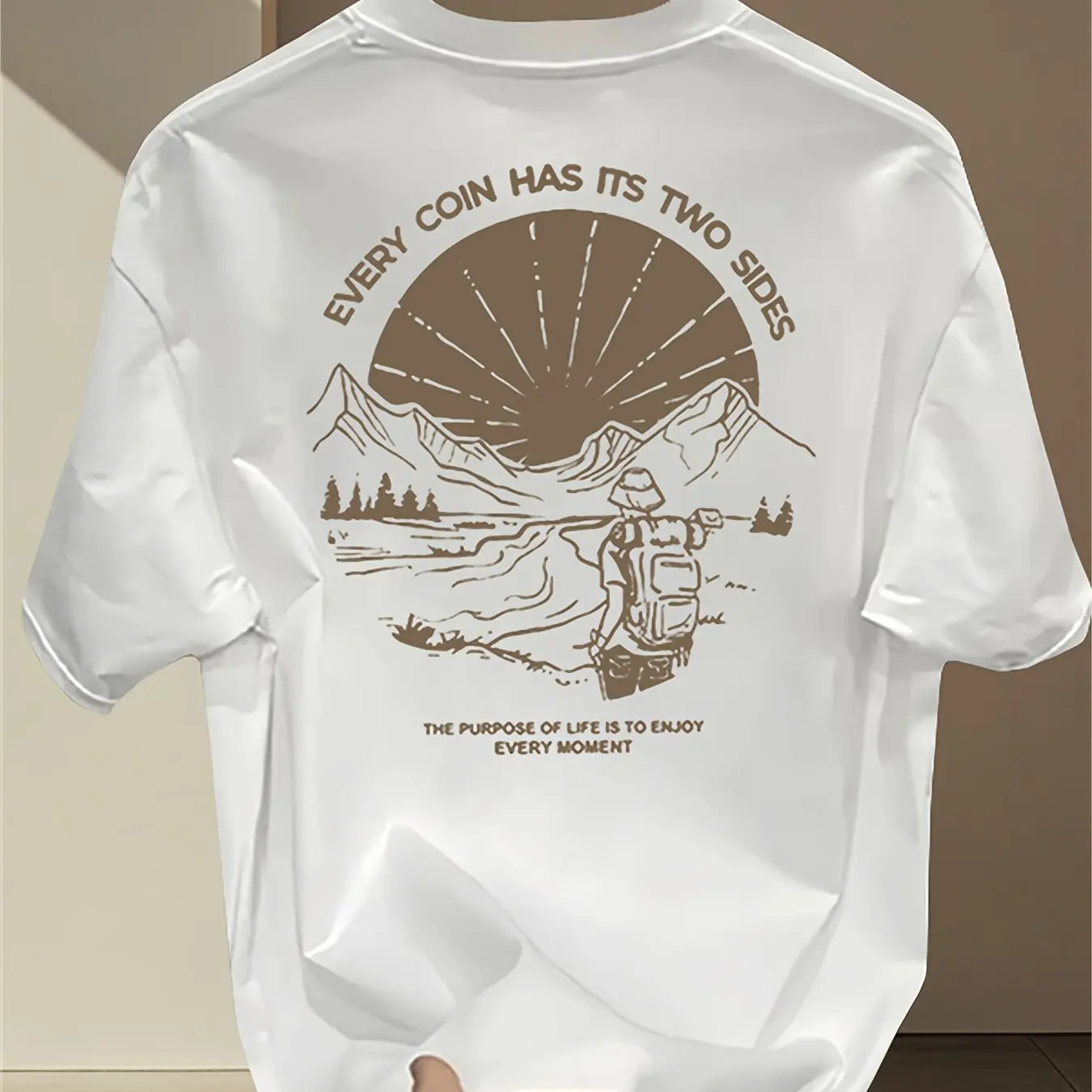 Vintage Mountain Hiking Grafis - Outdoor Adventure Quotes recensie en prijs